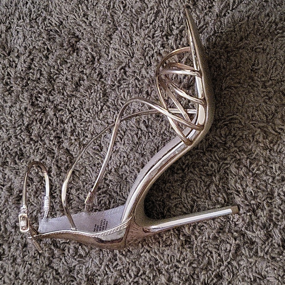 Rose Gold Heel - Picture 3 of 4